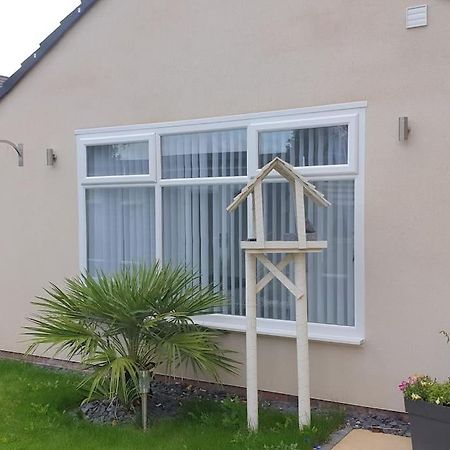 Near Liverpool Double Bedroom Hideaway Wirral Kültér fotó